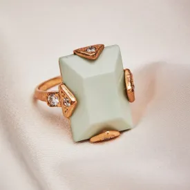 Oblong vintage stone ring